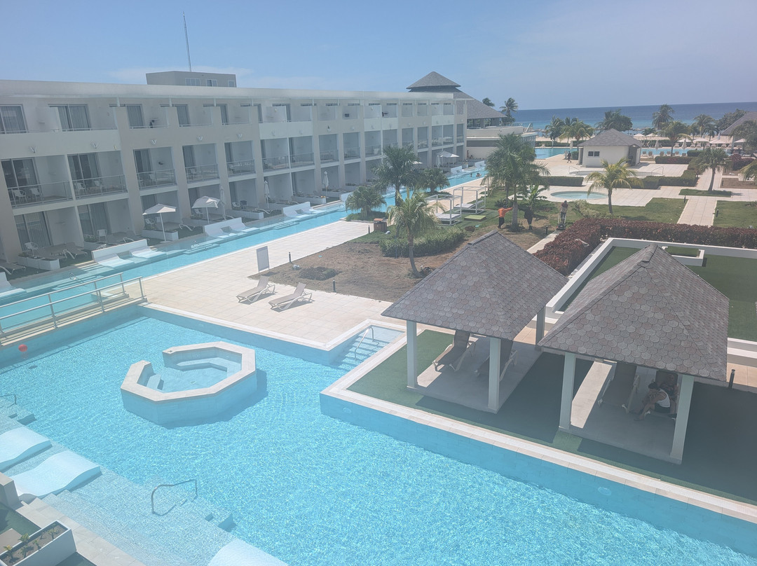 Meliá Trinidad Península主图
