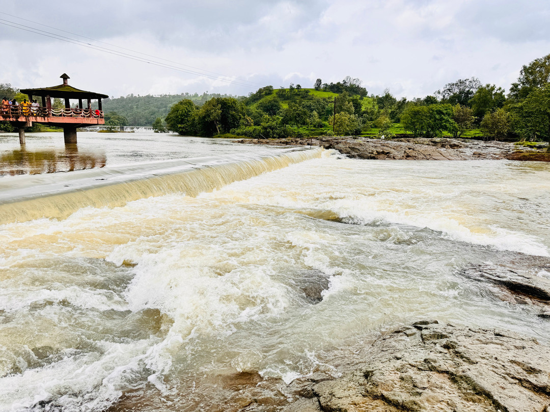 Randha Falls-Ahmednagar必去景点