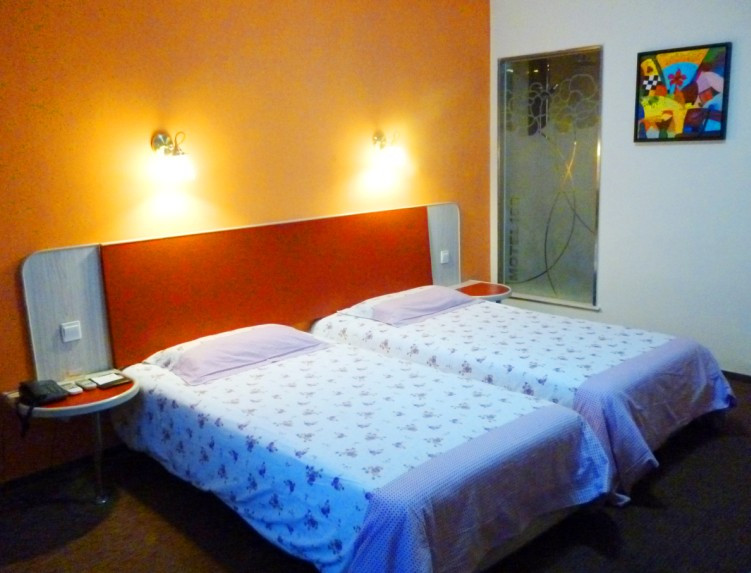 如家商旅(金标)酒店-天津火车站津湾广场店主图