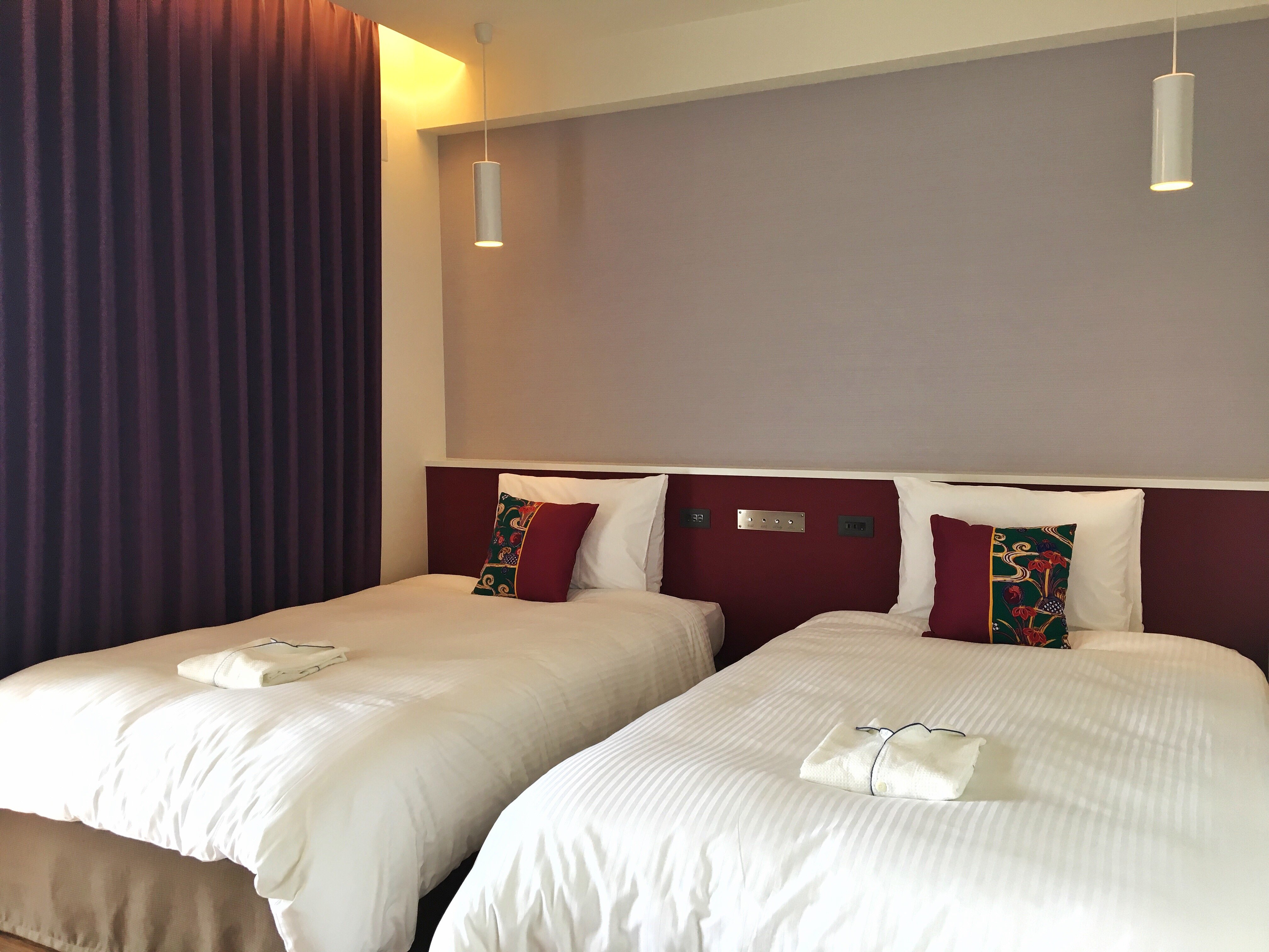 Sunset Beach Hotel-官方