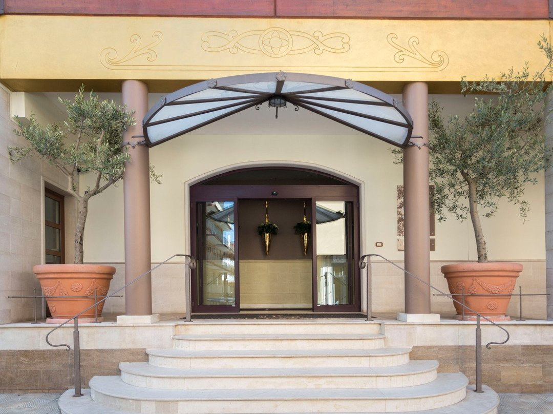 诺奇酒店住宿-Cavaliere Urban Hotel