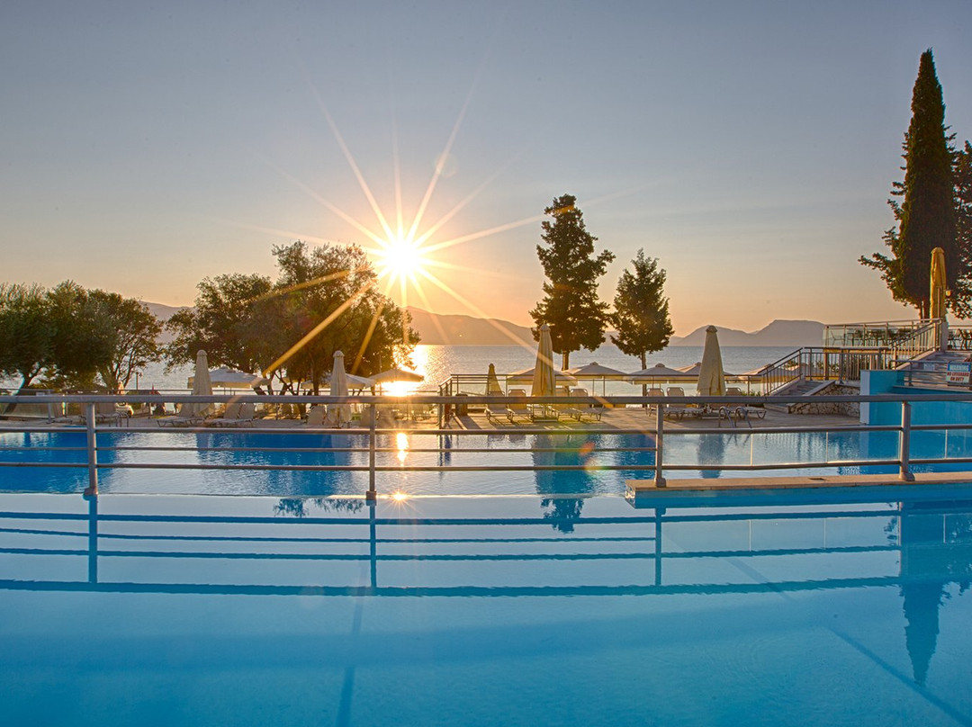 莱夫卡扎酒店住宿-Porto Galini Seaside Resort & Spa