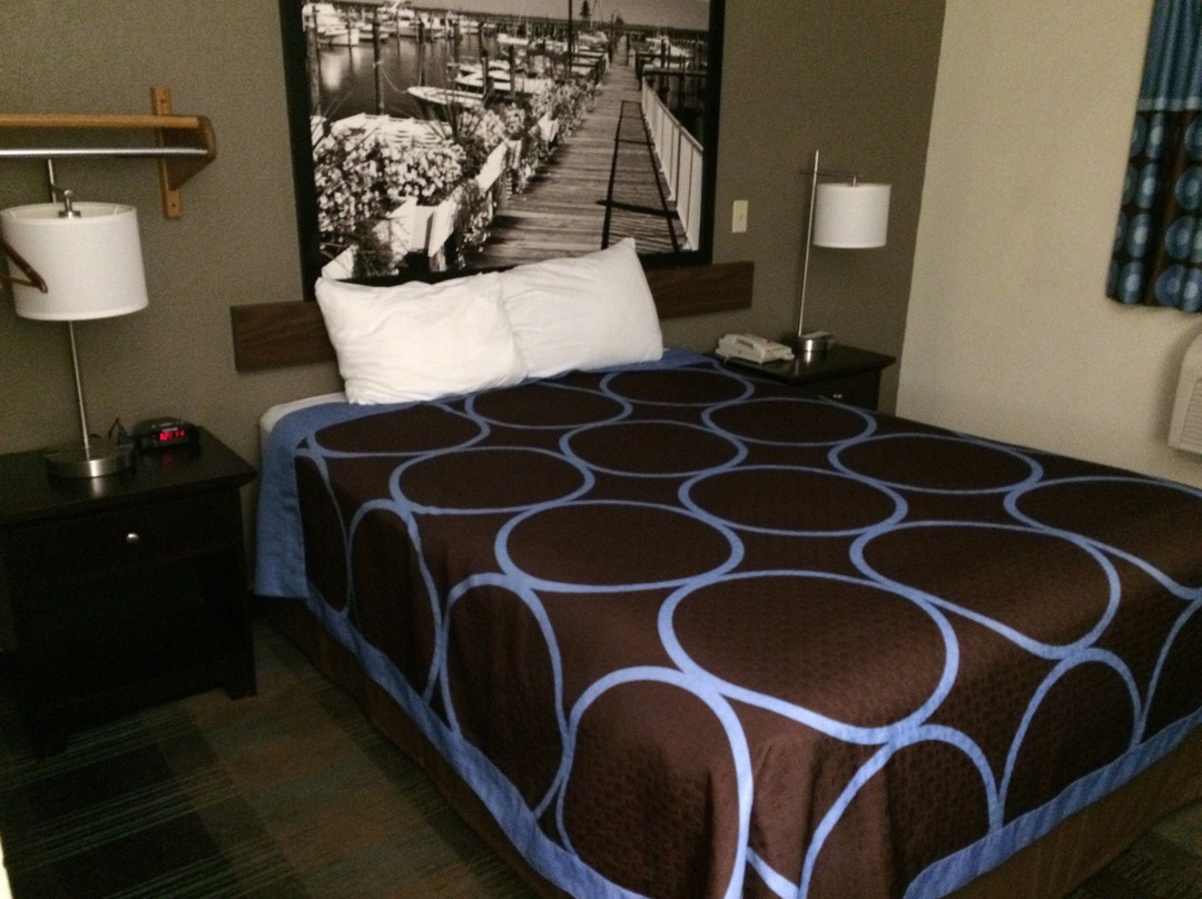 Super 8 by Wyndham Joppa