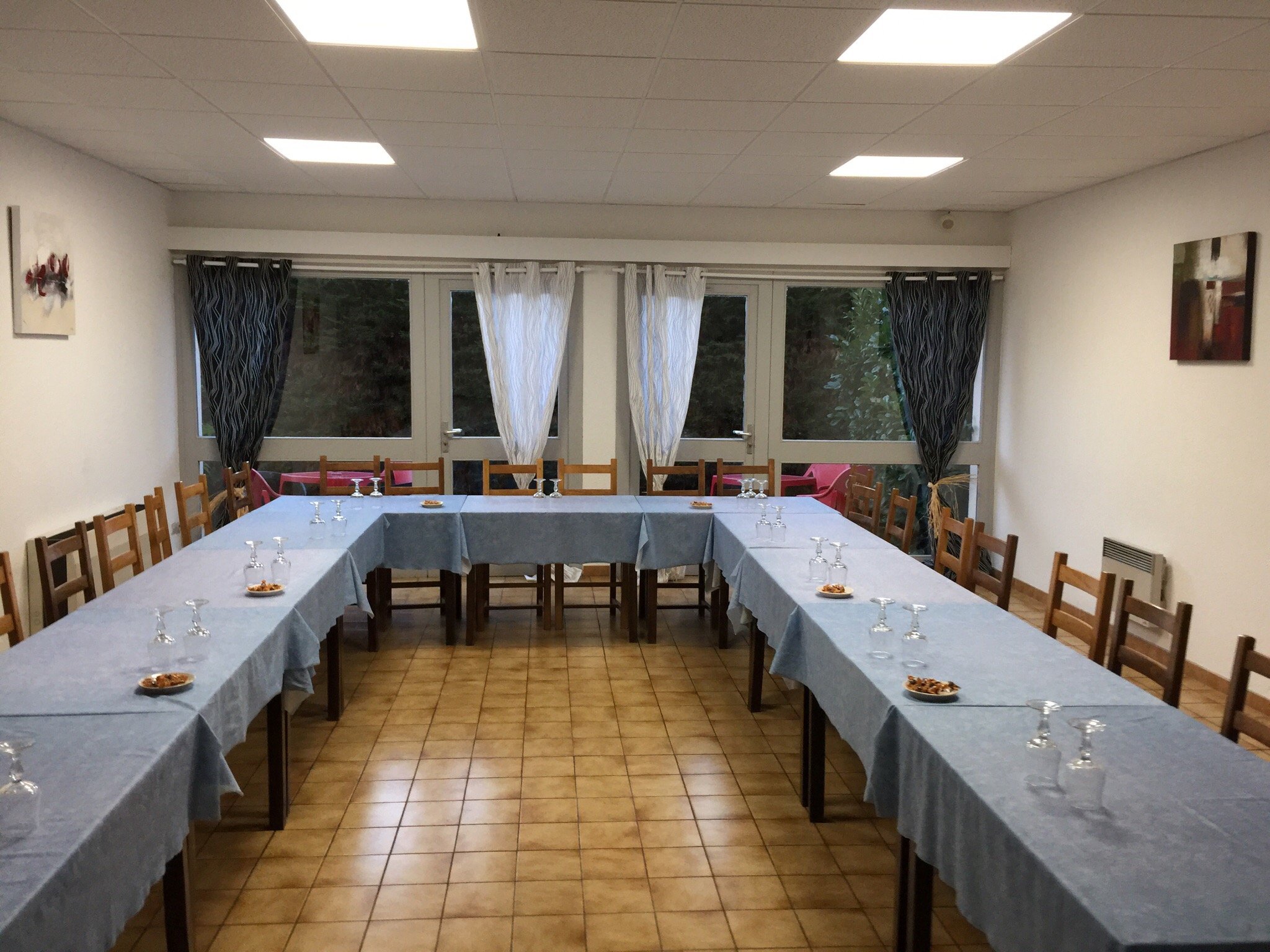 Comfort Hotel Valence-官方