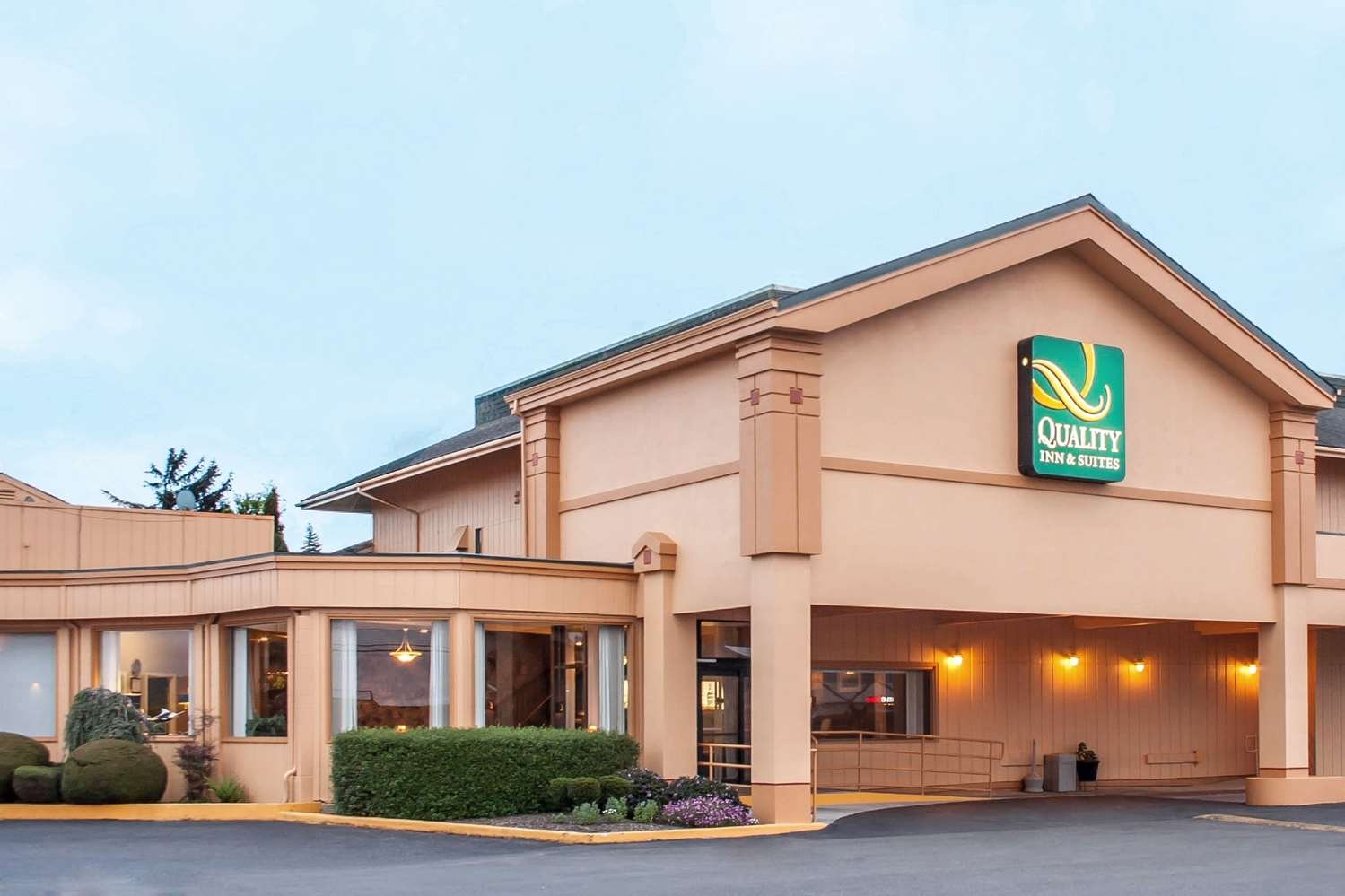 Quality Inn & Suites at Coos Bay-官方