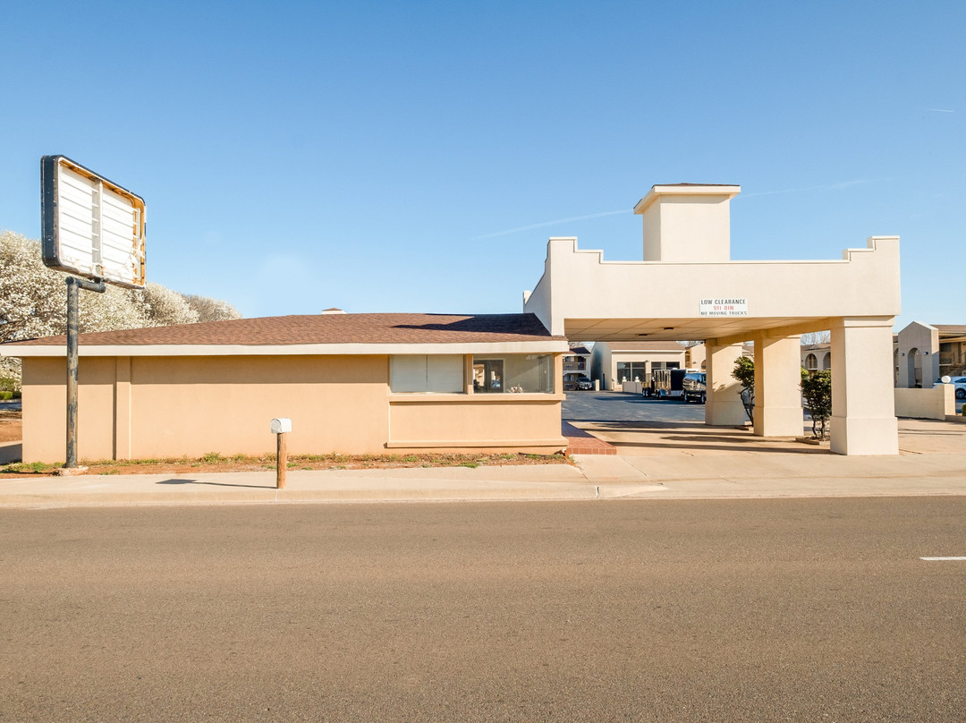 OYO Hotel Elk City OK Route 66主图