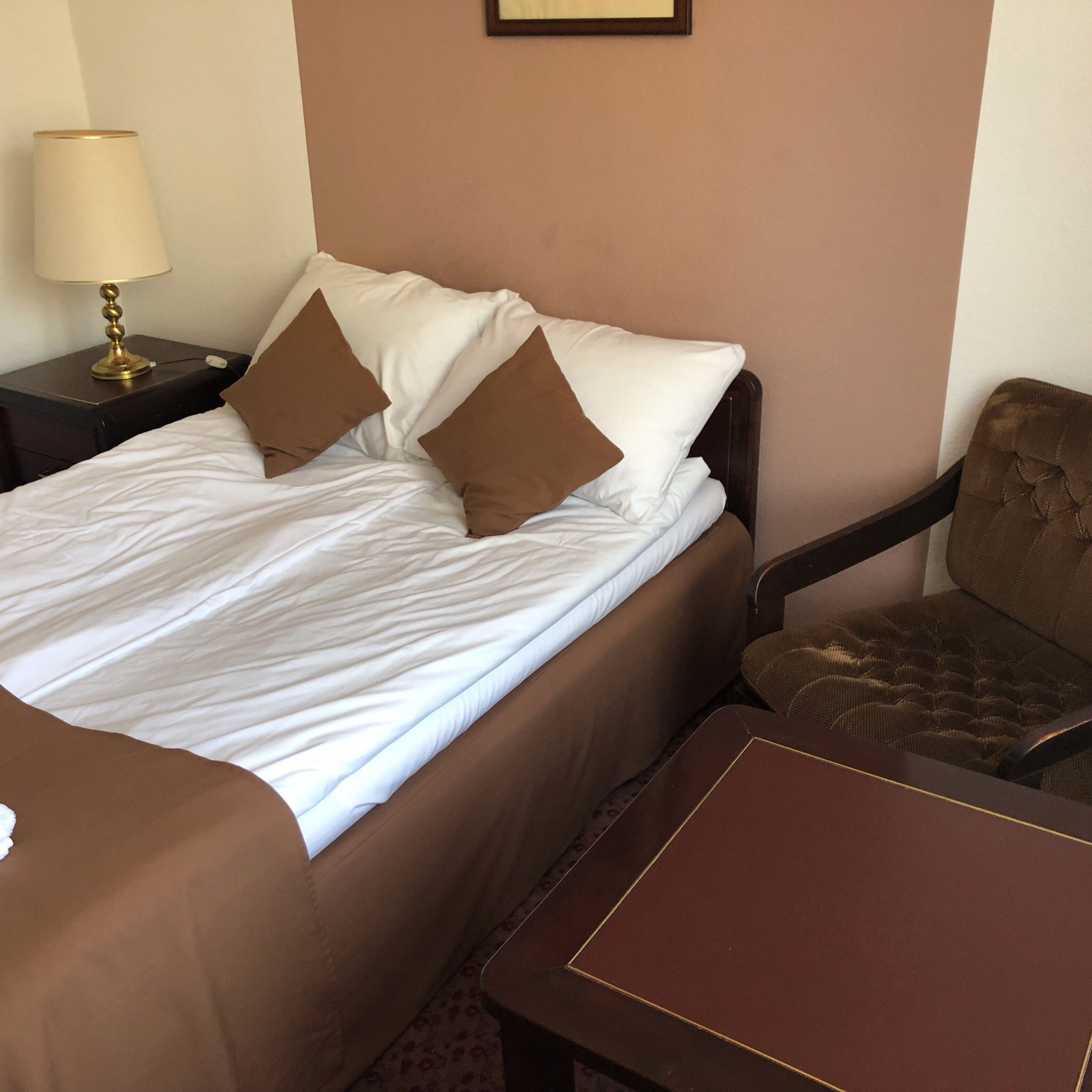 Arpad Hotel-官方