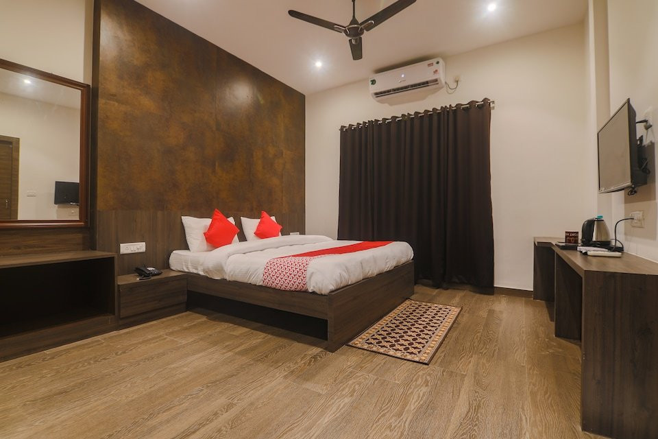 Capital O 36008 Comfort Hotel