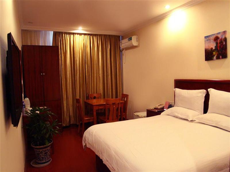 爱住格林晶品酒店