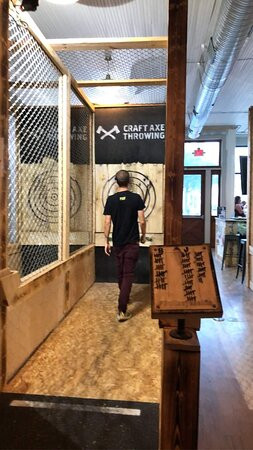 Craft Axe Throwing- Lexington-列克星敦必去景点