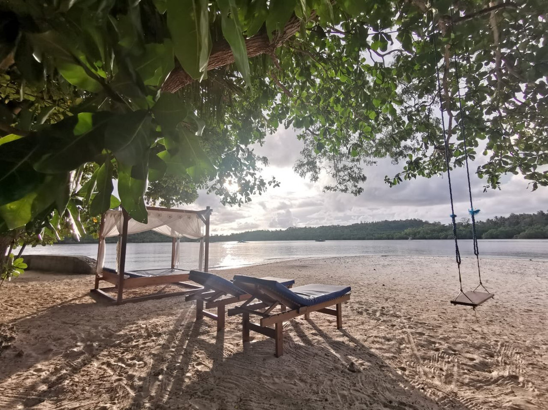 Blue Bay Divers Likupang Bangka主图