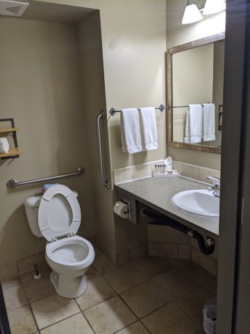 麦克默里堡Travelodge by Wyndham酒店-官方