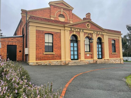 Shire Hall-拉什沃思必去景点