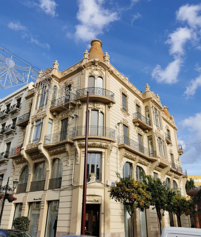 Edificio La Reconquista-梅利利亚必去景点
