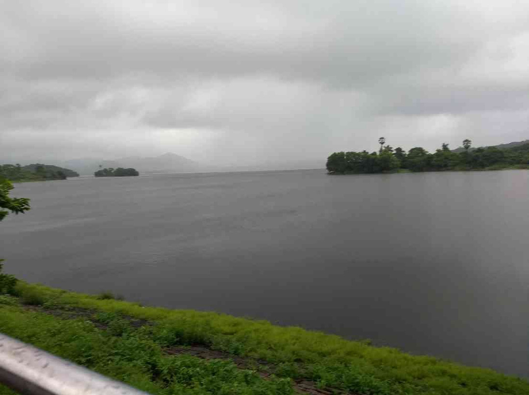 Vihar Lake景点图片