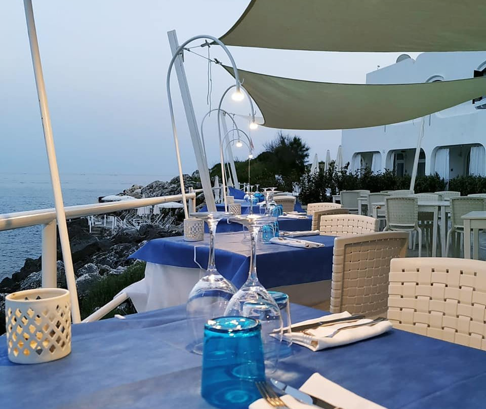 Marina di Marittima餐馆和美食-La Roccia Ristorante