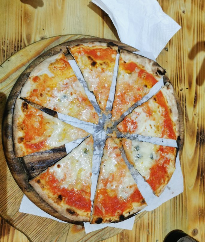 Toro's Pizza