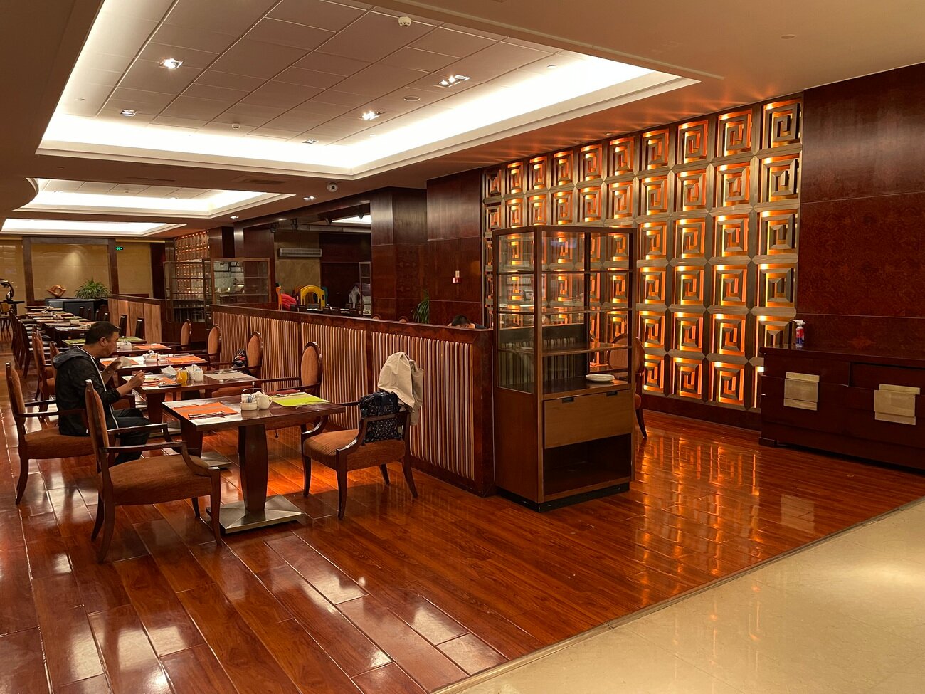 青海格尔木中浩希尔顿逸林酒店-浴室