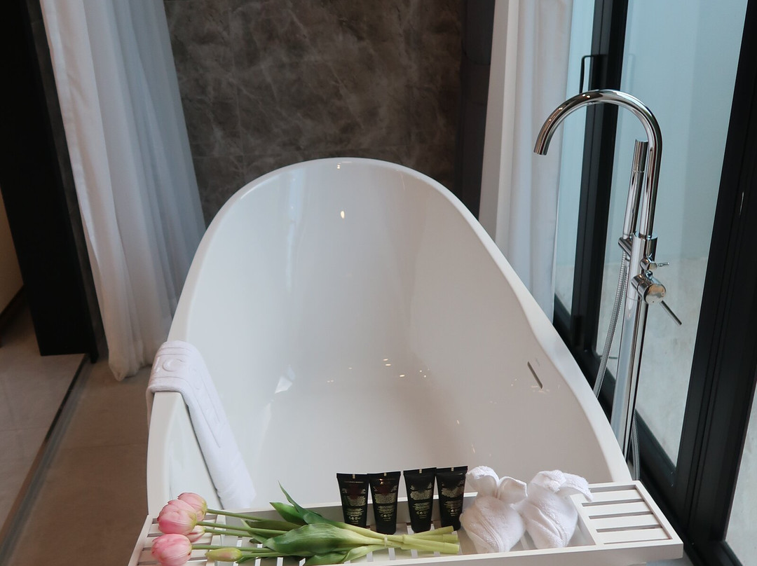 Na Baan Thung Amphawa Resort