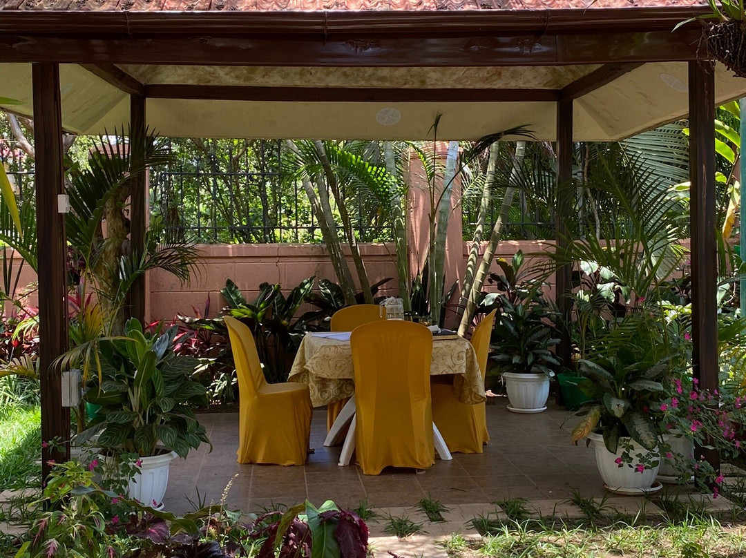 Royal Victoria House主图