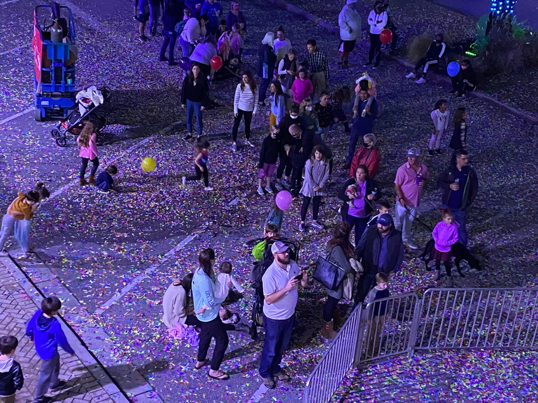 The Wharf-橙色海湾必去景点