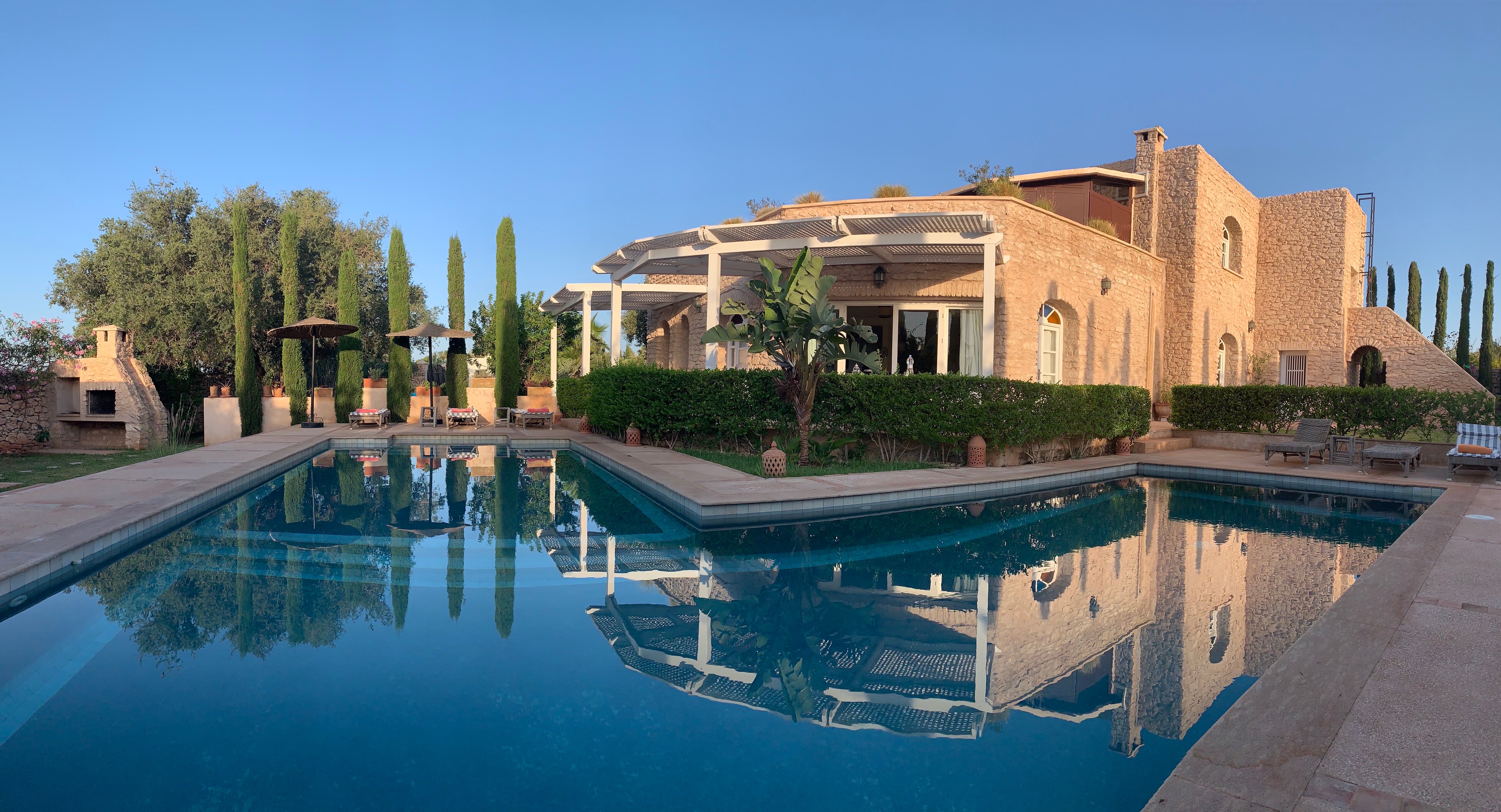 Villa Darko-官方