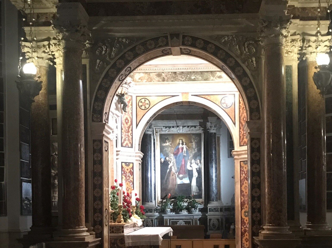 Santuario Madonna dell'Arco景点图片