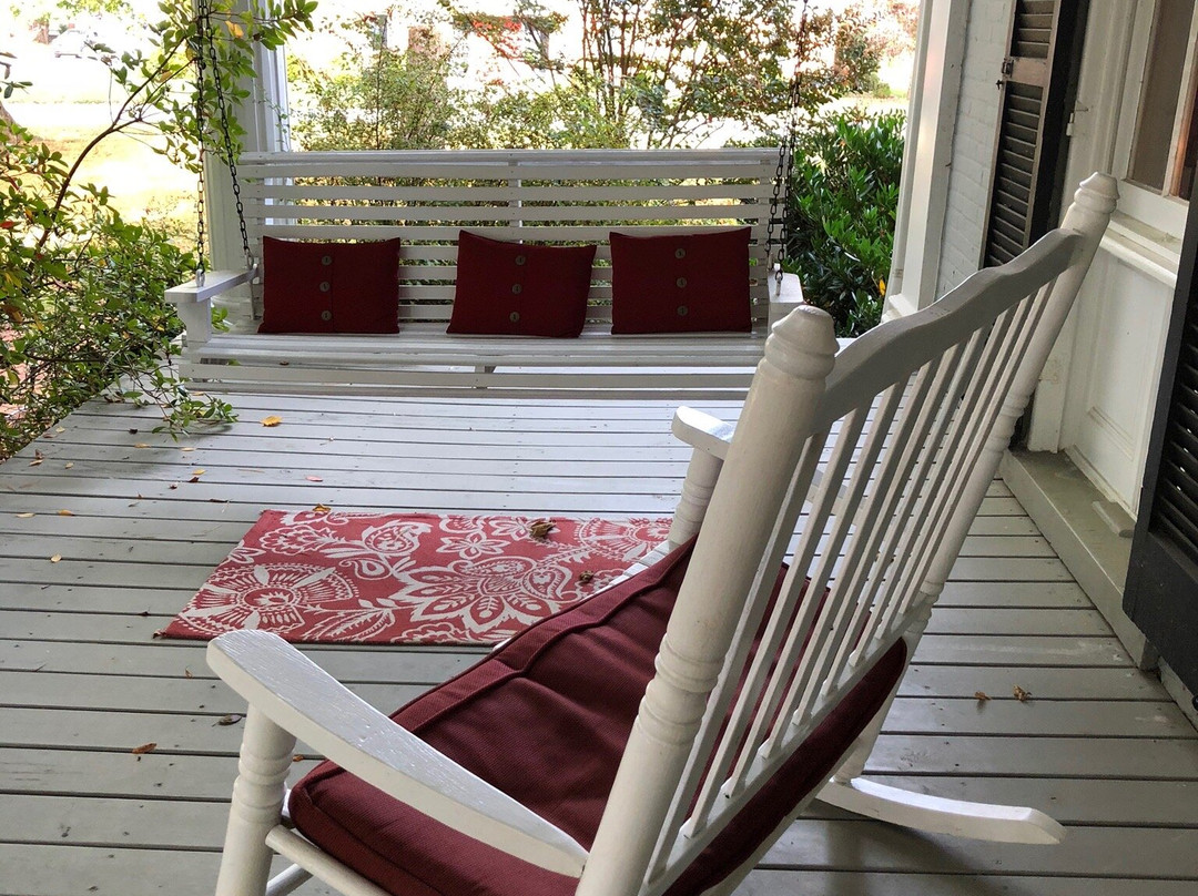 The Carriage House Inn Bed and Breakfast主图