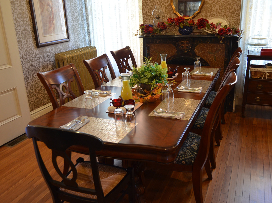 Georges on York Bed & Breakfast主图