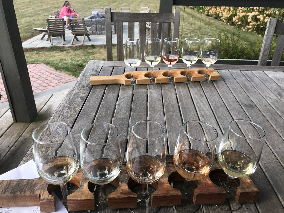 Zugibe Vineyards-Geneva必去景点