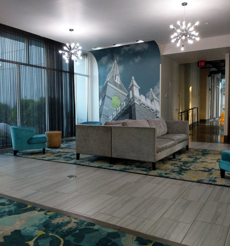 La Quinta Inn & Suites by Wyndham Winchester主图