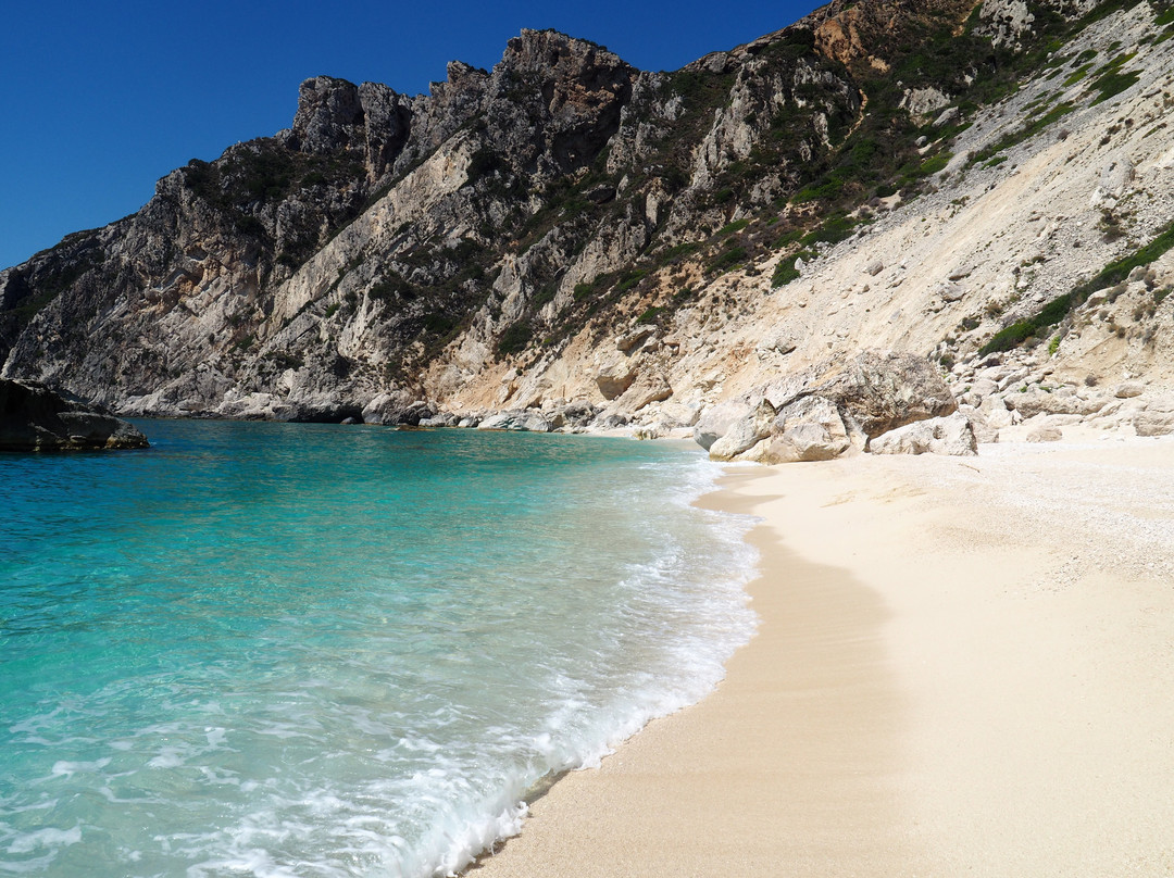 Aspri Ammos-Othonoi必去景点