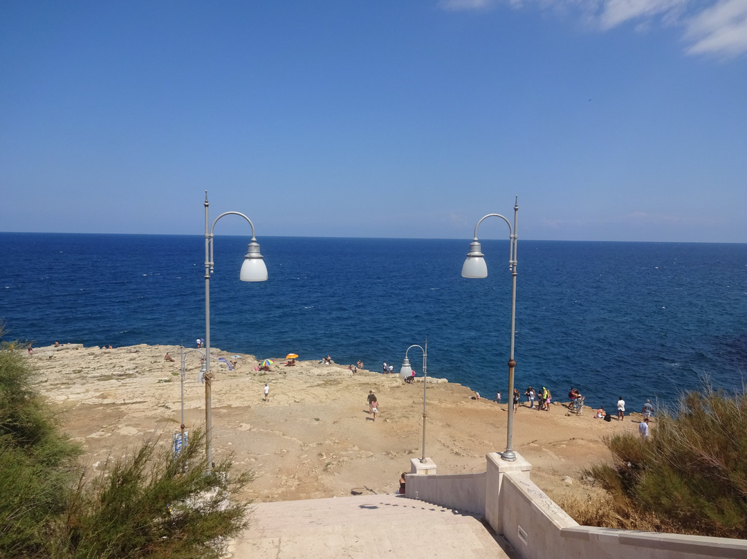 Scogliera del Lungomare Modugno景点图片