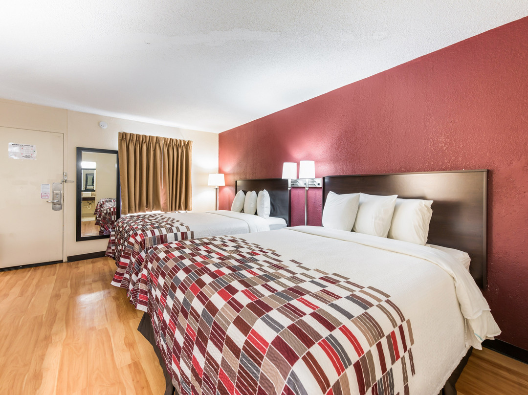 Red Roof Inn Marion, IN主图