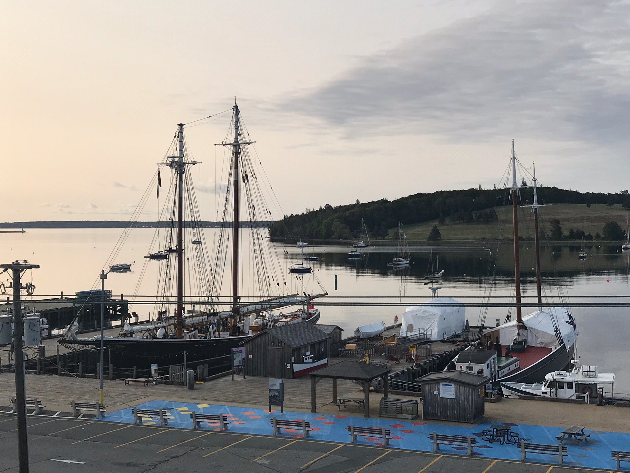 The Dockside Inn & Restaurant-官方