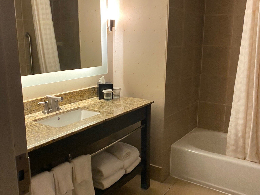 Embassy Suites by Hilton Jackson North Ridgeland主图