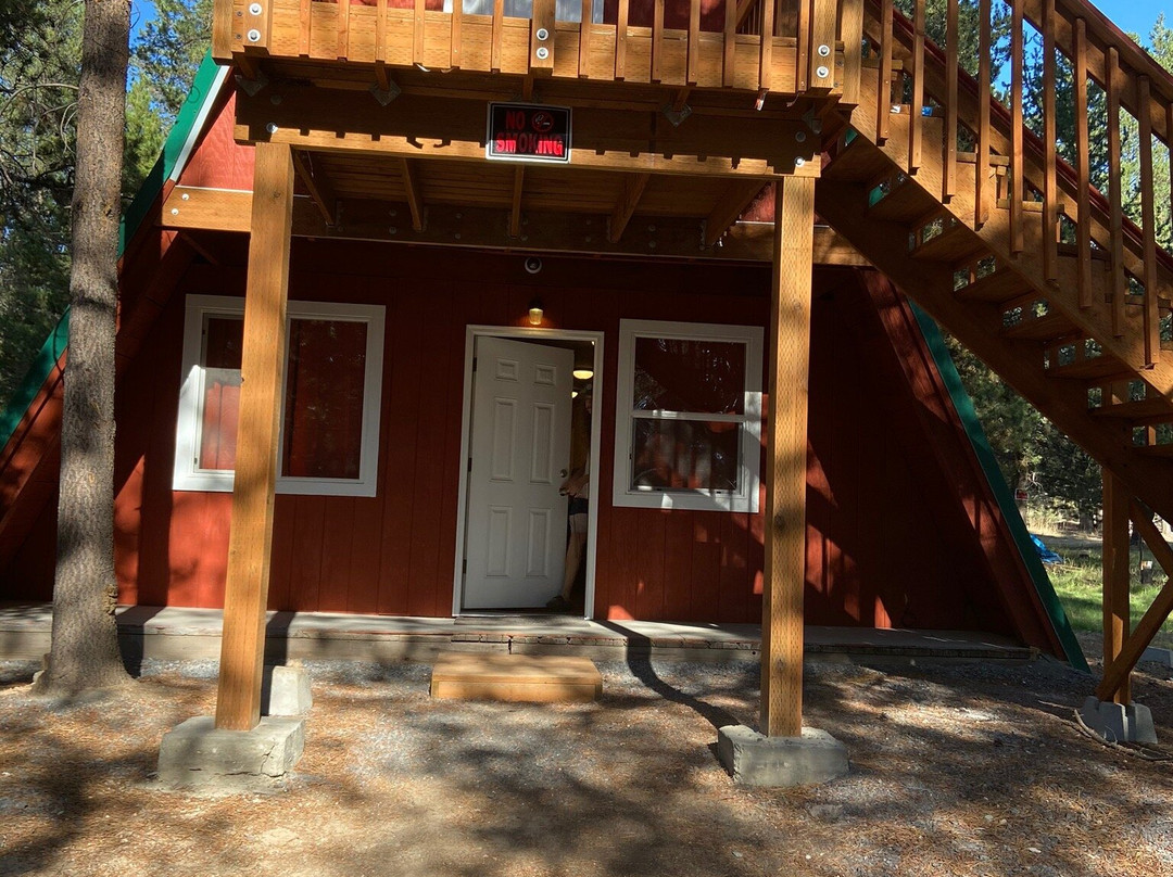 Eagle Crater Lake Inn主图