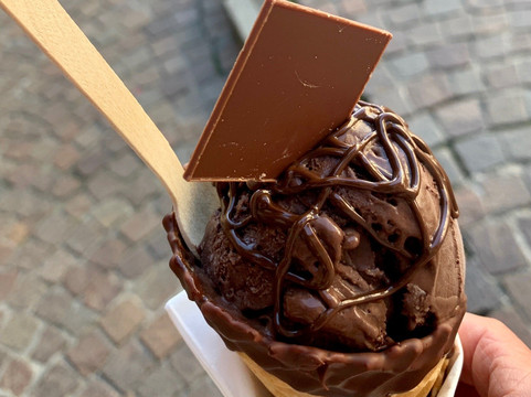 Lindt Chocolate Shop Zermatt-策马特必去景点