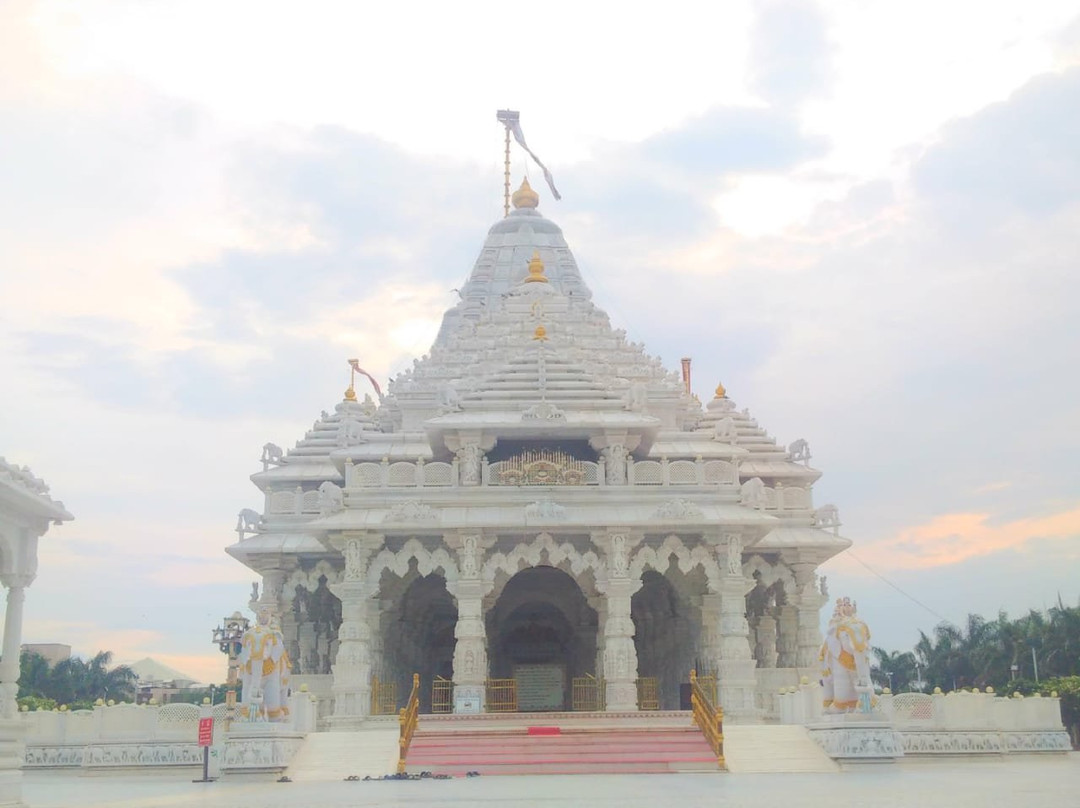 Manilaxmi Jain Tirth-Anand必去景点