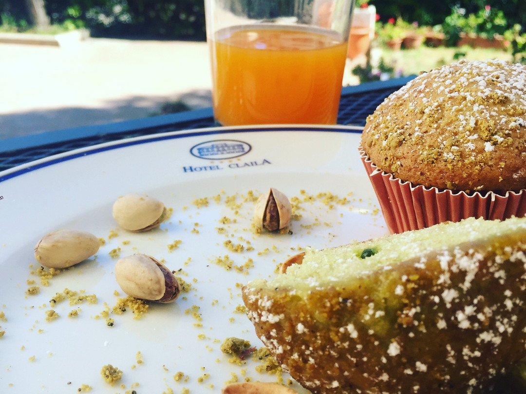 可丽里拉酒店主图