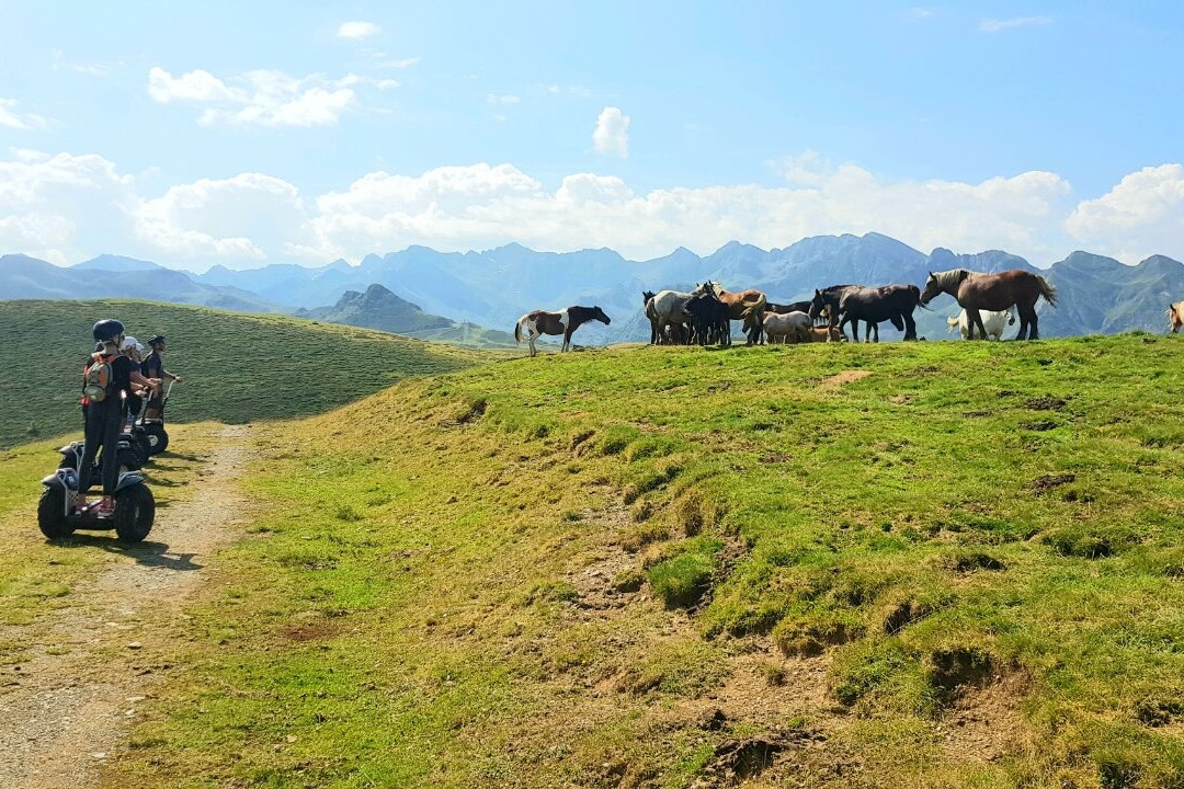 Gyropode Pyrénées-Lau-Balagnas必去景点