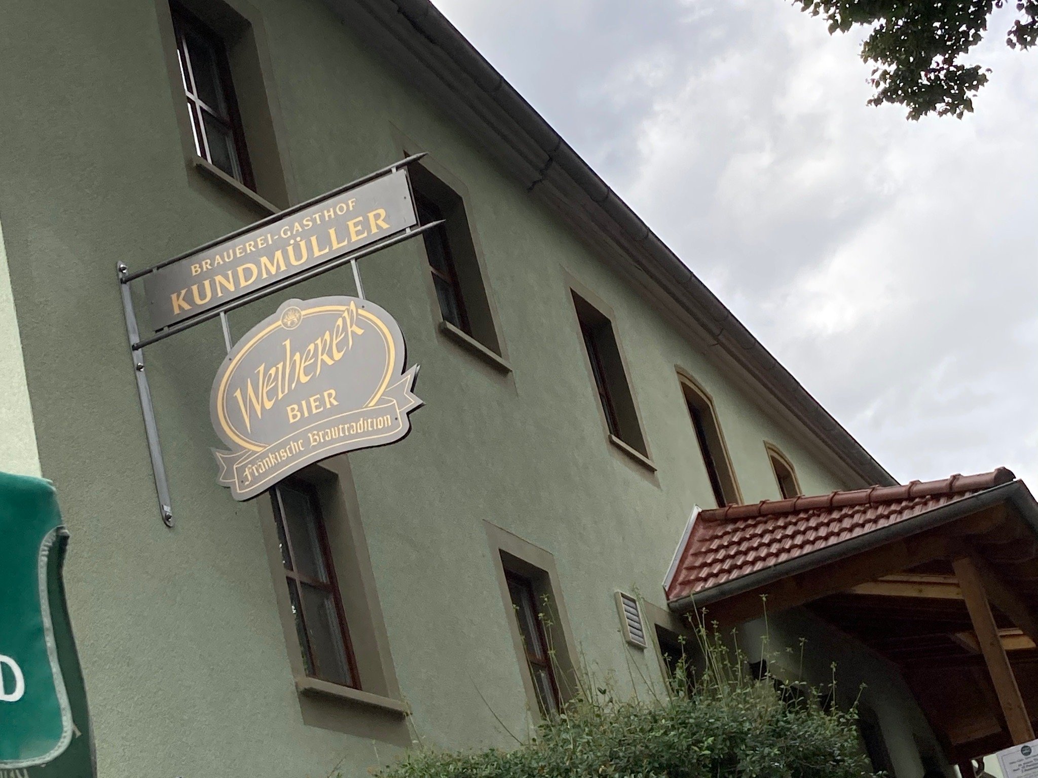 Brauerei-Gasthof Kundmueller-官方