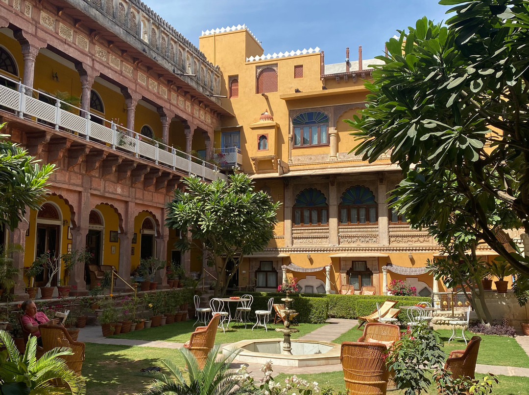 Hotel Chanoud Garh主图