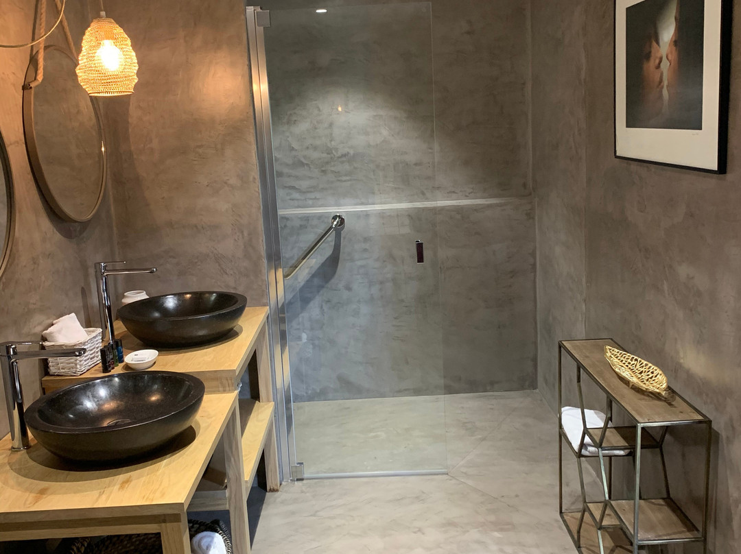 Le Manoir des Chevaux Dorés主图