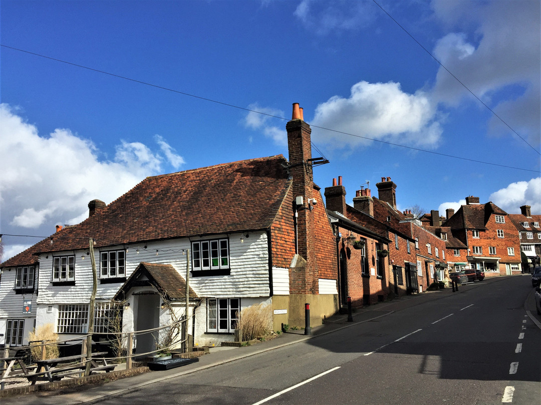 High Weald Landscape Trail景点图片