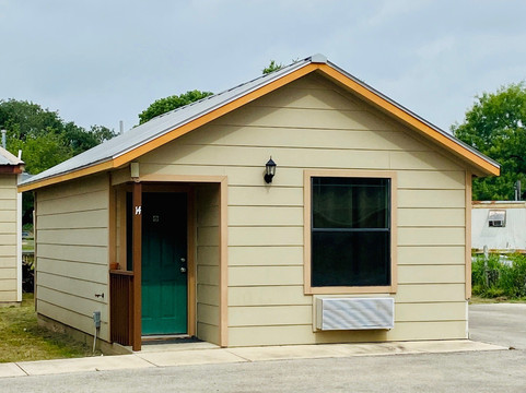 Brush Country Lodge主图