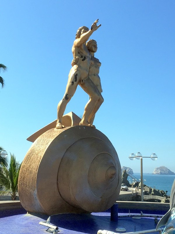 Continuity of Life-马萨特兰必去景点