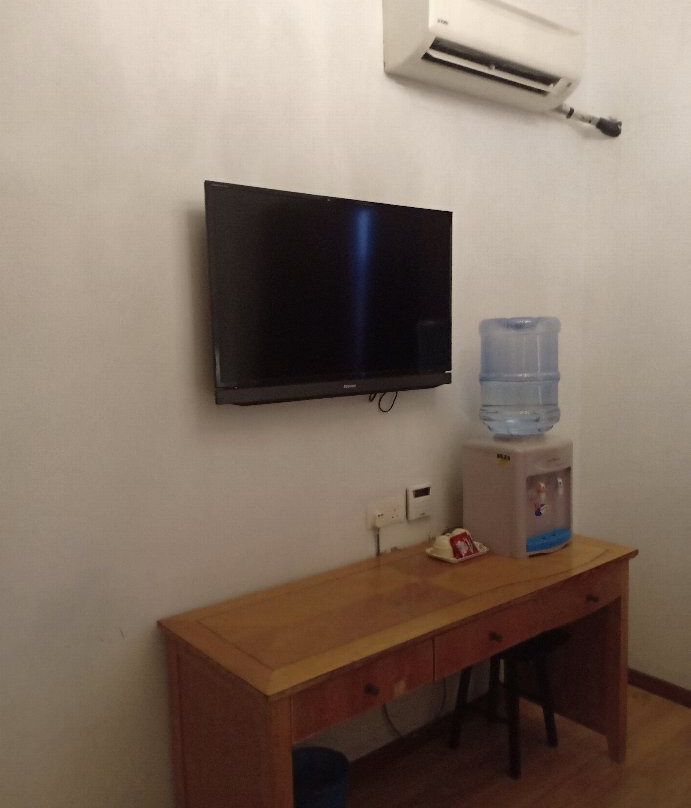 The Silver Inn主图