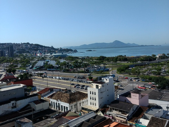 法亚尔酒店主图