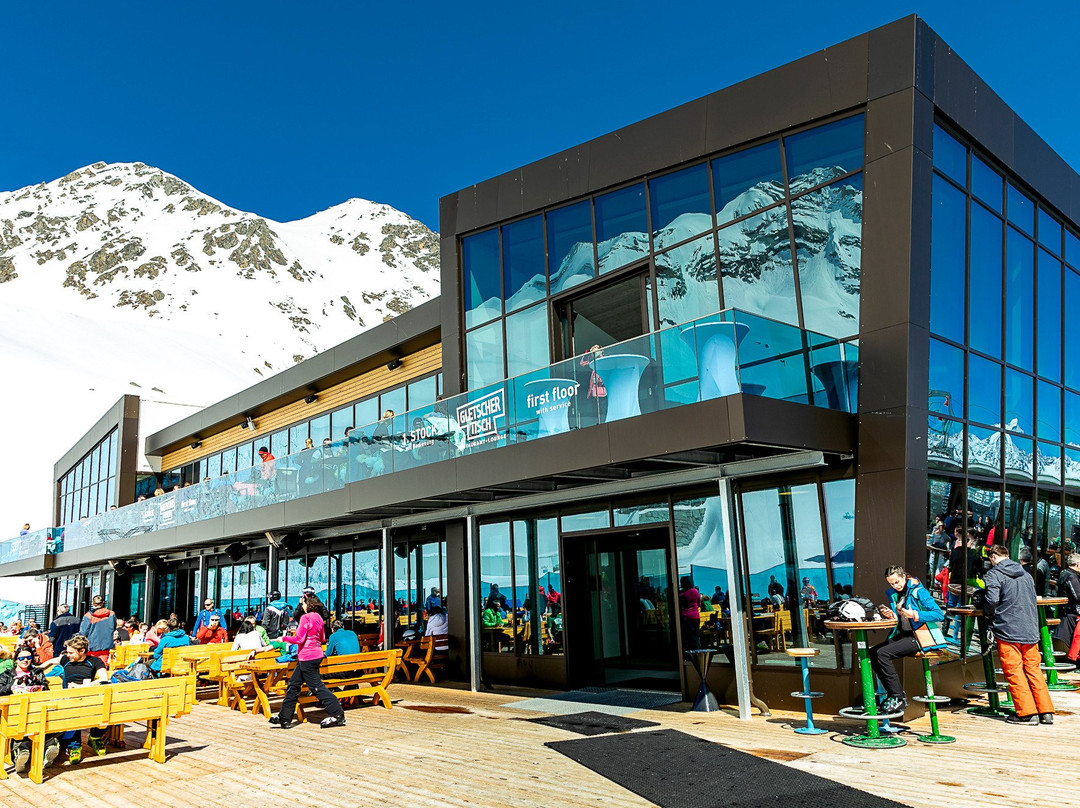 Rettenbach Market Restaurant